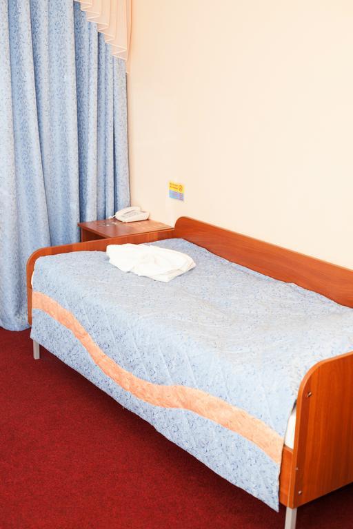 Hotel Cooperator Kiew Zimmer foto